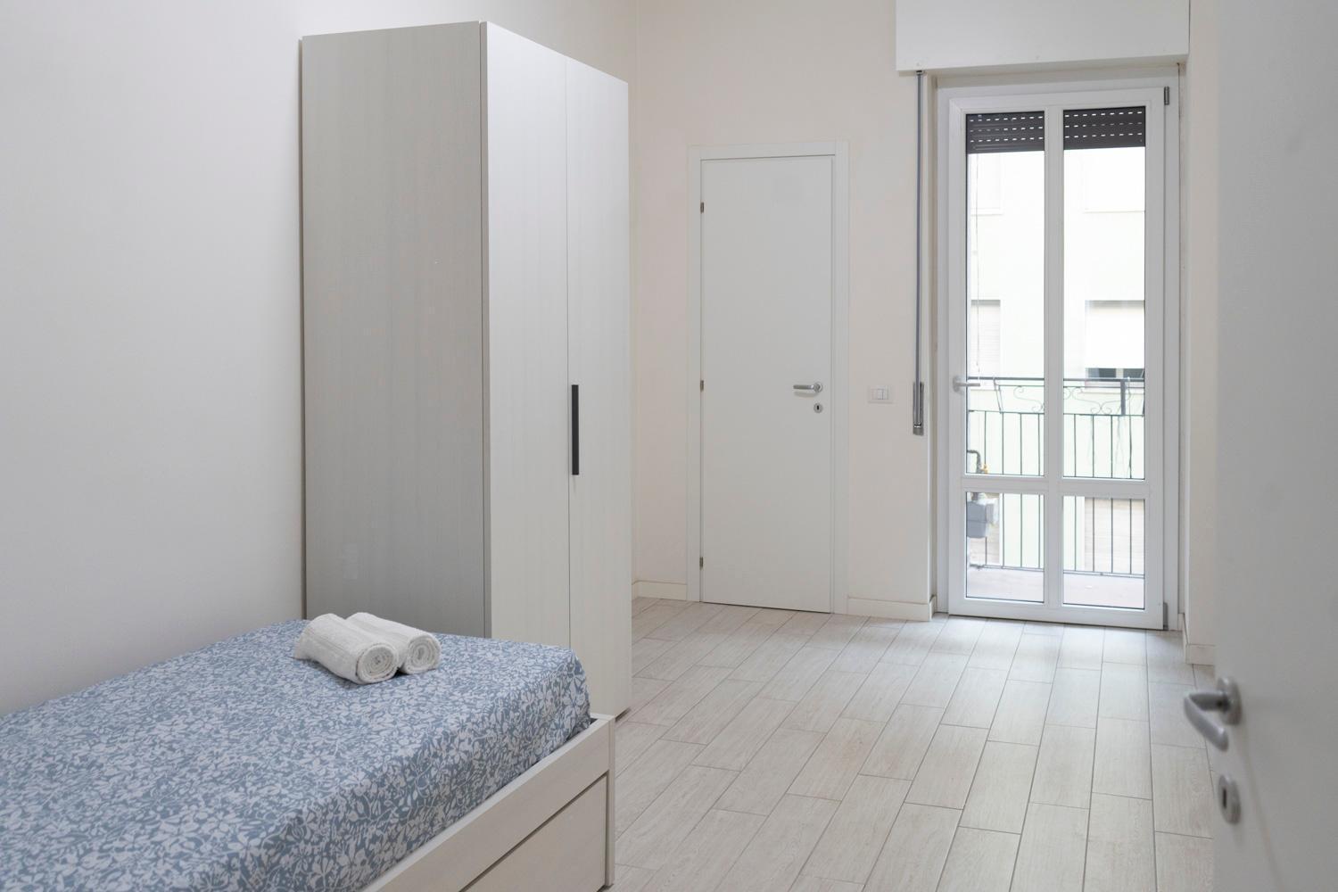 Appartamento Ce6 - Corso Sempione • Large Milano